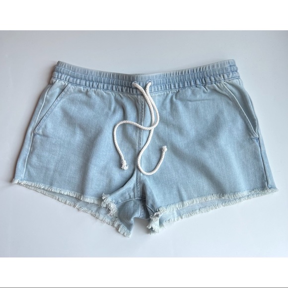 aerie Pants - Aerie Chambray light wash pull-on drawstring shorts